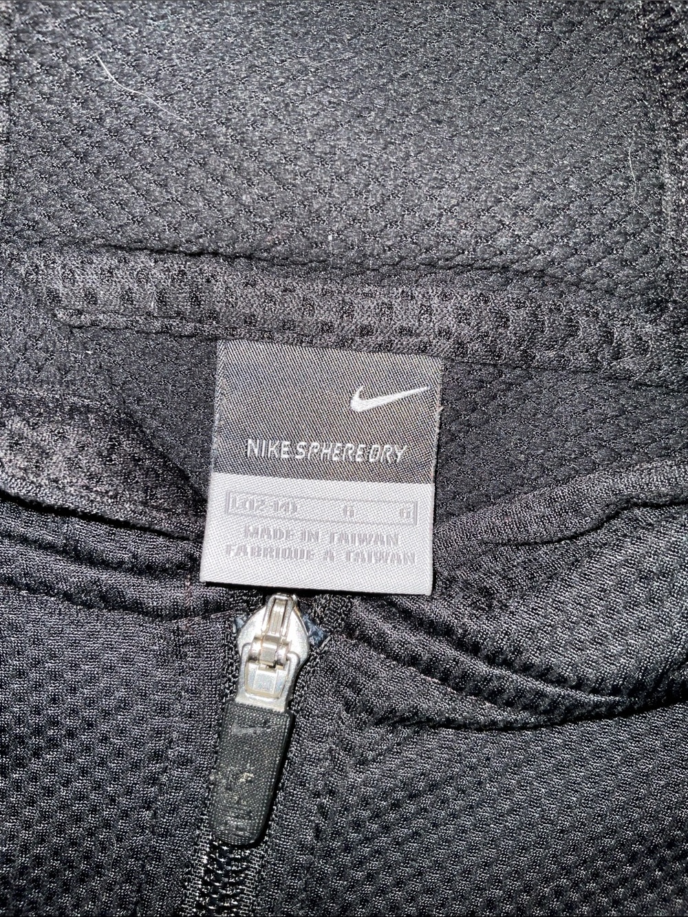 Nike Sphere Dry Black Hooded Zip Jacket - Picture 5 of 7